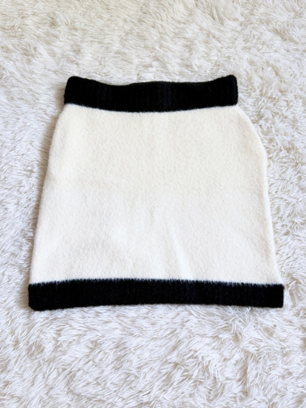 OAK + FORT Black and White Contrast Trim Mini Skirt